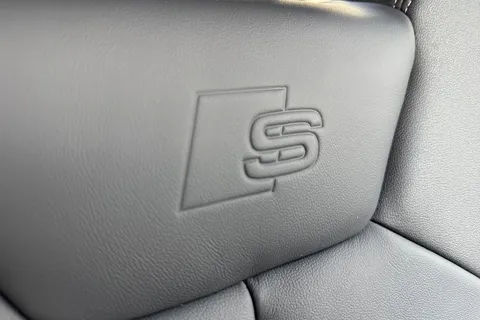 DC25NTX Audi Q3 S line 35 TFSI 150 PS S tronic Thumbnail #60