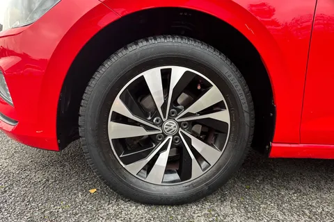 11 of 39 for Volkswagen Polo 1.0 SE Euro 6 (s/s) 5dr