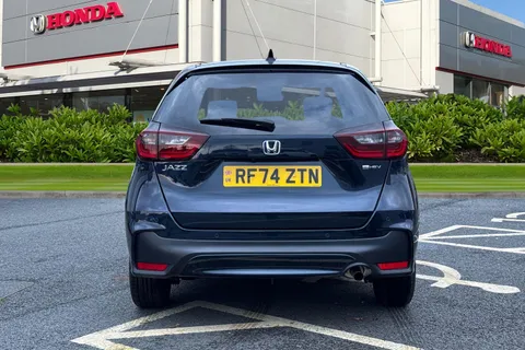 6 of 50 for HONDA JAZZ 1.5 i-MMD Hybrid Advance 5dr eCVT