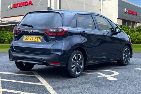 8 of 50 for HONDA JAZZ 1.5 i-MMD Hybrid Advance 5dr eCVT