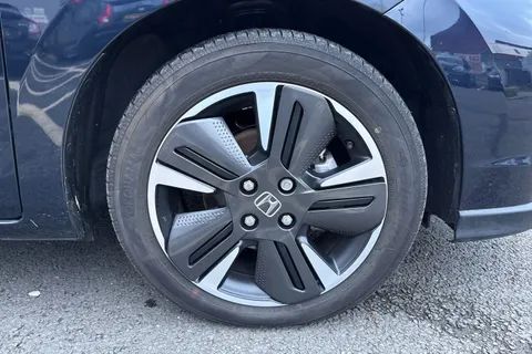 14 of 50 for HONDA JAZZ 1.5 i-MMD Hybrid Advance 5dr eCVT