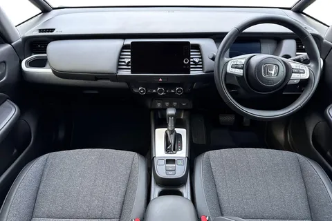 17 of 50 for HONDA JAZZ 1.5 i-MMD Hybrid Advance 5dr eCVT