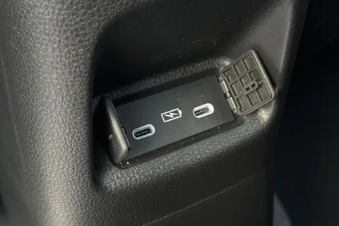 33 of 50 for HONDA JAZZ 1.5 i-MMD Hybrid Advance 5dr eCVT