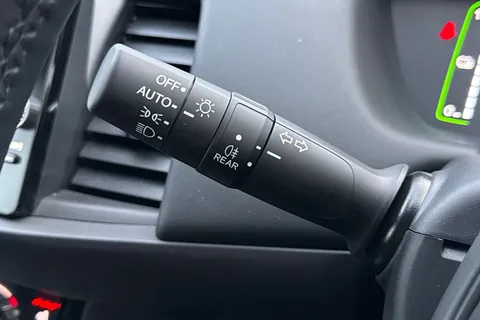 40 of 50 for HONDA JAZZ 1.5 i-MMD Hybrid Advance 5dr eCVT