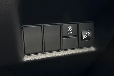 41 of 50 for HONDA JAZZ 1.5 i-MMD Hybrid Advance 5dr eCVT