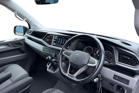 YS22ESY Volkswagen Transporter Shuttle 2.0 TDI 110PS S Minibus Thumbnail #14