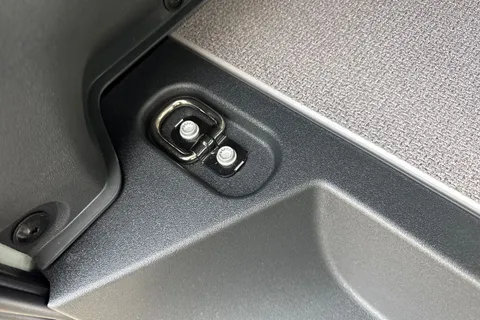 CX75LTN Volkswagen Id. Buzz Cargo Pro 79kWh Commerce Panel Van 5dr Electric Auto (286 ps) Thumbnail #28