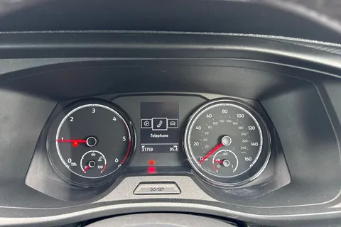 YS22ESY Volkswagen Transporter Shuttle 2.0 TDI 110PS S Minibus Thumbnail #34