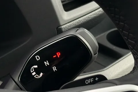 BJ75NXY Volkswagen Crafter 2.0 TDI 163PS HDE Commerce Plus Low Roof Van Auto Thumbnail #23