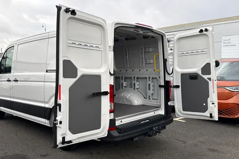 BJ75NXY Volkswagen Crafter 2.0 TDI 163PS HDE Commerce Plus Low Roof Van Auto Thumbnail #37