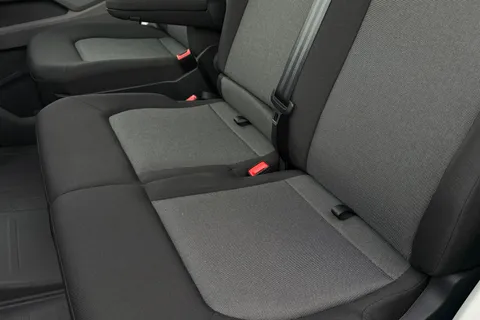 BJ75NXY Volkswagen Crafter 2.0 TDI 163PS HDE Commerce Plus Low Roof Van Auto Thumbnail #50