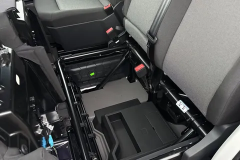 BJ75NXY Volkswagen Crafter 2.0 TDI 163PS HDE Commerce Plus Low Roof Van Auto Thumbnail #51