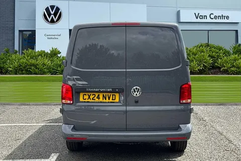 CX24NVD Volkswagen Transporter 2.0 TDI 150 Highline Van DSG Thumbnail #7