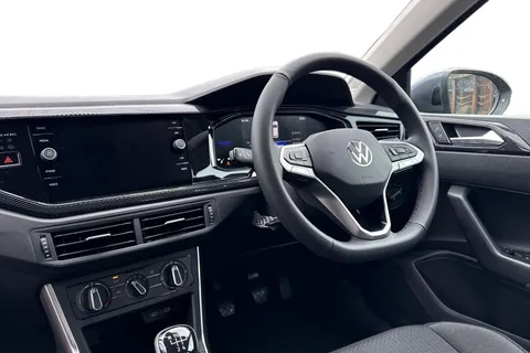  Volkswagen Taigo 1.0 TSI Life Euro 6 (s/s) 5dr Thumbnail #18