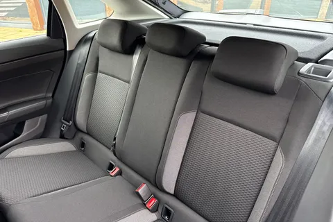  Volkswagen Taigo 1.0 TSI Life Euro 6 (s/s) 5dr Thumbnail #19