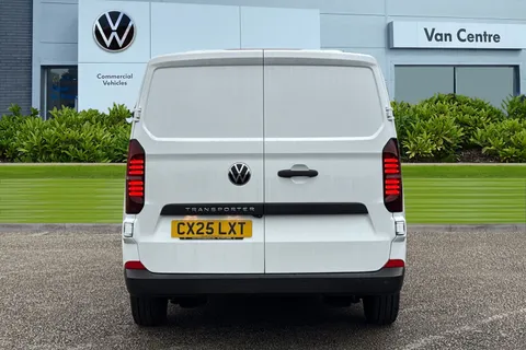 CX25LXT Volkswagen Transporter 2.0 TDI 110 Commerce Plus Van Thumbnail #5