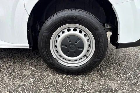 CX25LXT Volkswagen Transporter 2.0 TDI 110 Commerce Plus Van Thumbnail #11