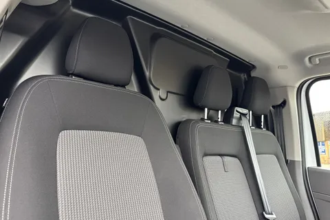 CX25LXT Volkswagen Transporter 2.0 TDI 110 Commerce Plus Van Thumbnail #24