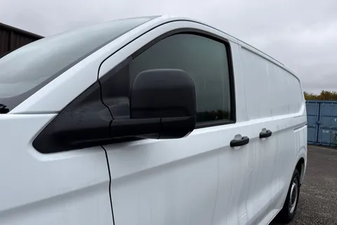 CX25LXT Volkswagen Transporter 2.0 TDI 110 Commerce Plus Van Thumbnail #26