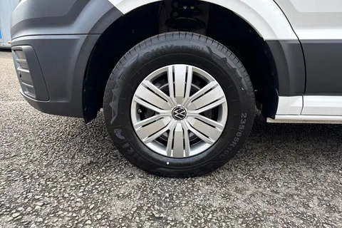 CX75KDO Volkswagen Crafter 2.0 TDI 140PS Commerce High Roof Van Thumbnail #10