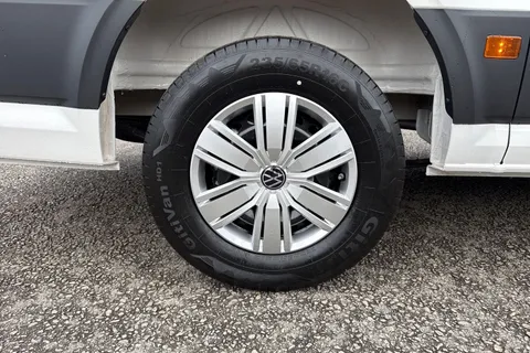 CX75KDO Volkswagen Crafter 2.0 TDI 140PS Commerce High Roof Van Thumbnail #12