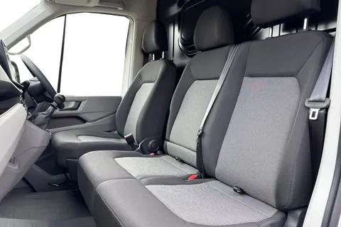 CX75KDO Volkswagen Crafter 2.0 TDI 140PS Commerce High Roof Van Thumbnail #16