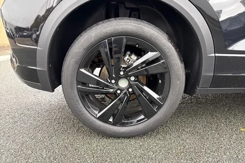  Volkswagen T-Roc 1.5 TSI Black Edition DSG Euro 6 (s/s) 5dr Thumbnail #12