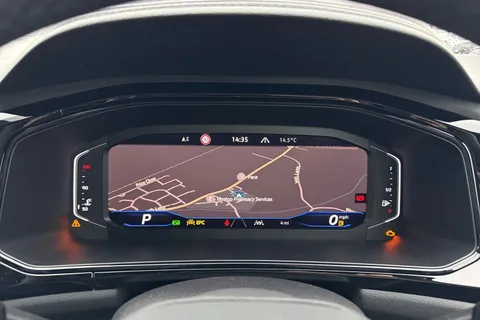  Volkswagen T-Roc 1.5 TSI Black Edition DSG Euro 6 (s/s) 5dr Thumbnail #37