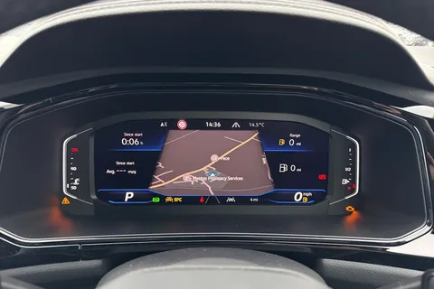  Volkswagen T-Roc 1.5 TSI Black Edition DSG Euro 6 (s/s) 5dr Thumbnail #38