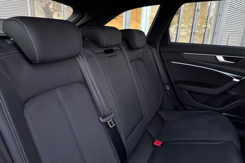 13 of 65 for AUDI A6 40 TDI Quattro Black Edition 5dr S Tronic