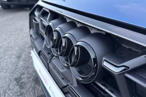 24 of 65 for AUDI A6 40 TDI Quattro Black Edition 5dr S Tronic