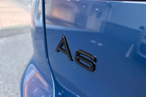 33 of 65 for AUDI A6 40 TDI Quattro Black Edition 5dr S Tronic