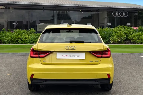 4 of 66 for Audi A1 Technik 25 TFSI 95 PS 5-speed