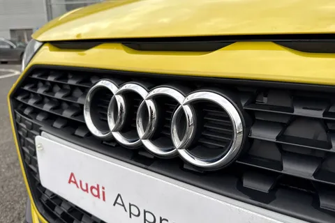 25 of 66 for Audi A1 Technik 25 TFSI 95 PS 5-speed