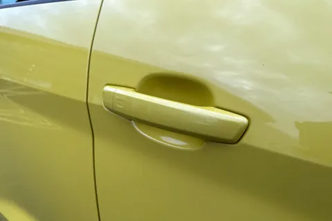 27 of 66 for Audi A1 Technik 25 TFSI 95 PS 5-speed