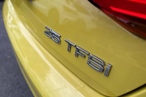 29 of 66 for Audi A1 Technik 25 TFSI 95 PS 5-speed