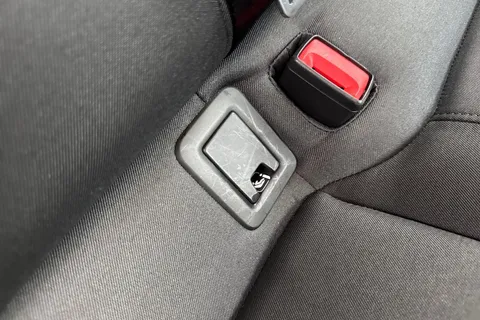 40 of 66 for Audi A1 Technik 25 TFSI 95 PS 5-speed