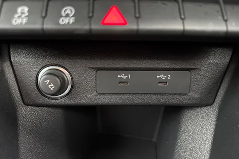 54 of 66 for Audi A1 Technik 25 TFSI 95 PS 5-speed