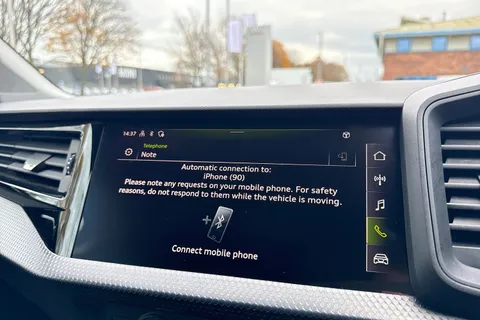 59 of 66 for Audi A1 Technik 25 TFSI 95 PS 5-speed