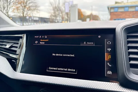 60 of 66 for Audi A1 Technik 25 TFSI 95 PS 5-speed