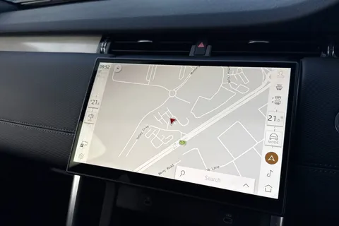DW25EEX Land Rover Discovery Sport 2.0 D200 Dynamic SE 5dr Thumbnail #13