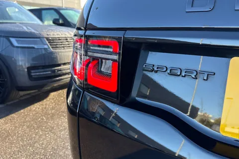 DW25EEX Land Rover Discovery Sport 2.0 D200 Dynamic SE 5dr Thumbnail #28