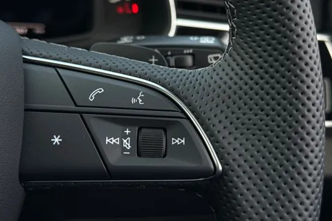  Audi SQ7 4.0 TFSI V8 Vorsprung Tiptronic quattro Euro 6 (s/s) 5dr Thumbnail #40