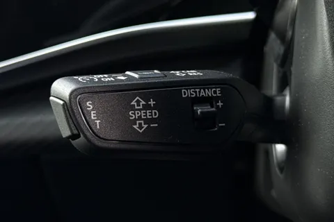  Audi SQ7 4.0 TFSI V8 Vorsprung Tiptronic quattro Euro 6 (s/s) 5dr Thumbnail #41