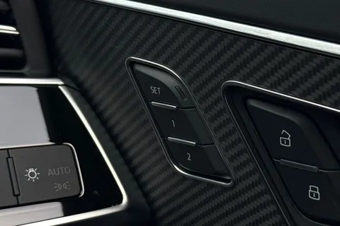  Audi SQ7 4.0 TFSI V8 Vorsprung Tiptronic quattro Euro 6 (s/s) 5dr Thumbnail #45