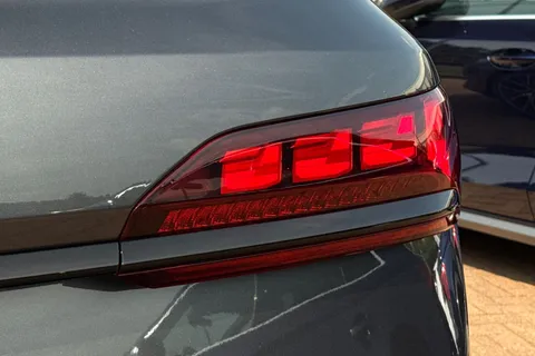  Audi SQ7 4.0 TFSI V8 Vorsprung Tiptronic quattro Euro 6 (s/s) 5dr Thumbnail #47