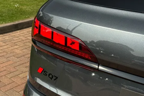  Audi SQ7 4.0 TFSI V8 Vorsprung Tiptronic quattro Euro 6 (s/s) 5dr Thumbnail #50