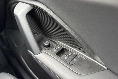 DG25ZJV Volkswagen Tiguan 1.5 eTSI 150 R-Line DSG⭐ Sunroof, Black Pack,  Driver assistance package⭐ Thumbnail #19