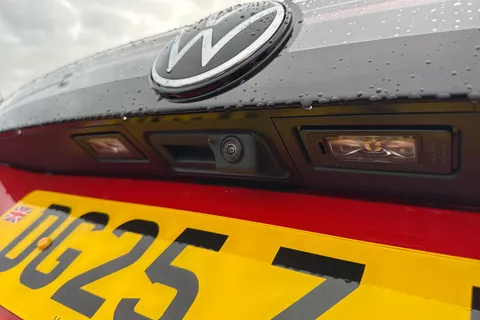 DG25ZJV Volkswagen Tiguan 1.5 eTSI 150 R-Line DSG⭐ Sunroof, Black Pack,  Driver assistance package⭐ Thumbnail #28