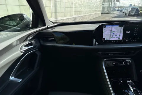  Audi Q5 2.0 TDI S line Sportback S Tronic quattro Euro 6 (s/s) 5dr Thumbnail #15